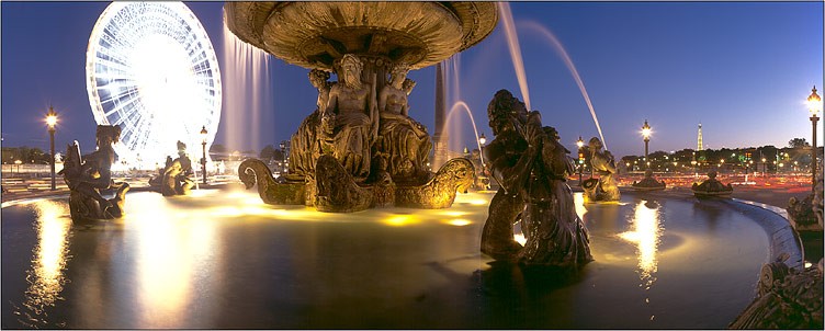 photo de splendide fontaine dans Paris, ville de lumires