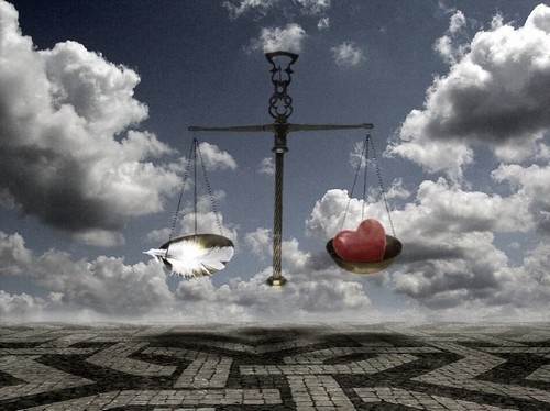 Soyons intègres, forts moralement, ayons le courage de la vérité ! image symbole pour la force morale et le courage de ceux qui servent la vérité.